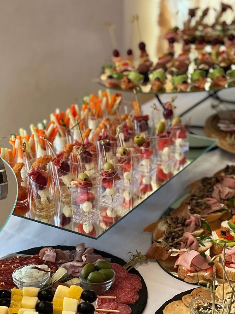 CATERING